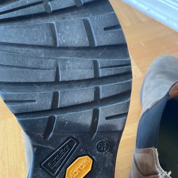 Blundstone Brown Ankle Boots - Picture 8 of 10